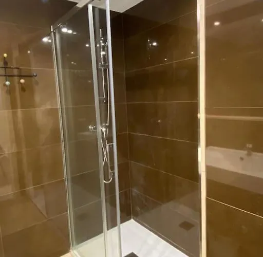 Con Ubicacion شقة *